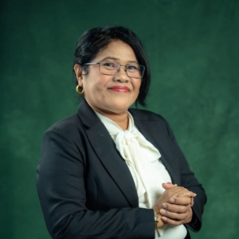 Dr. Catryn V. Adam, S.Sos., M.Si